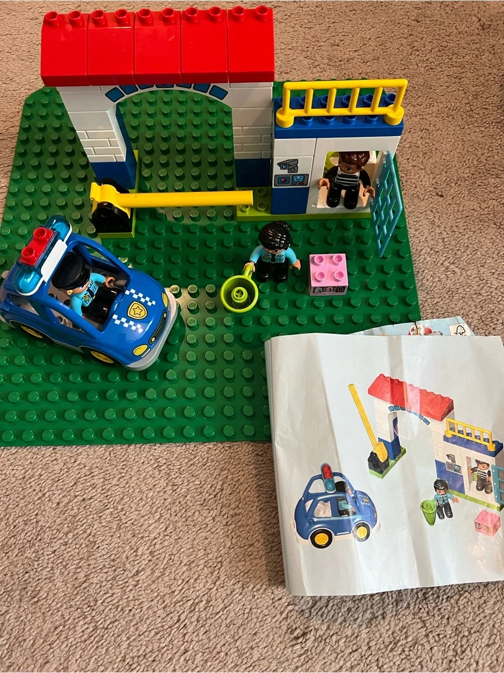 Duplo Legos Blue Police Station Playset with Red Roof